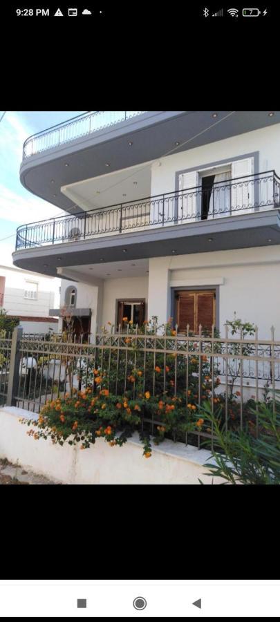 Dora'S Nest 5' Min From The Airport. Apartment Spata  Exterior photo