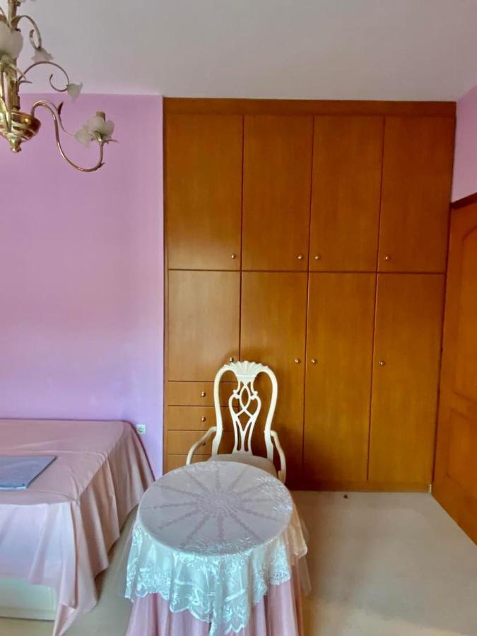 Dora'S Nest 5' Min From The Airport. Apartment Spata  Exterior photo
