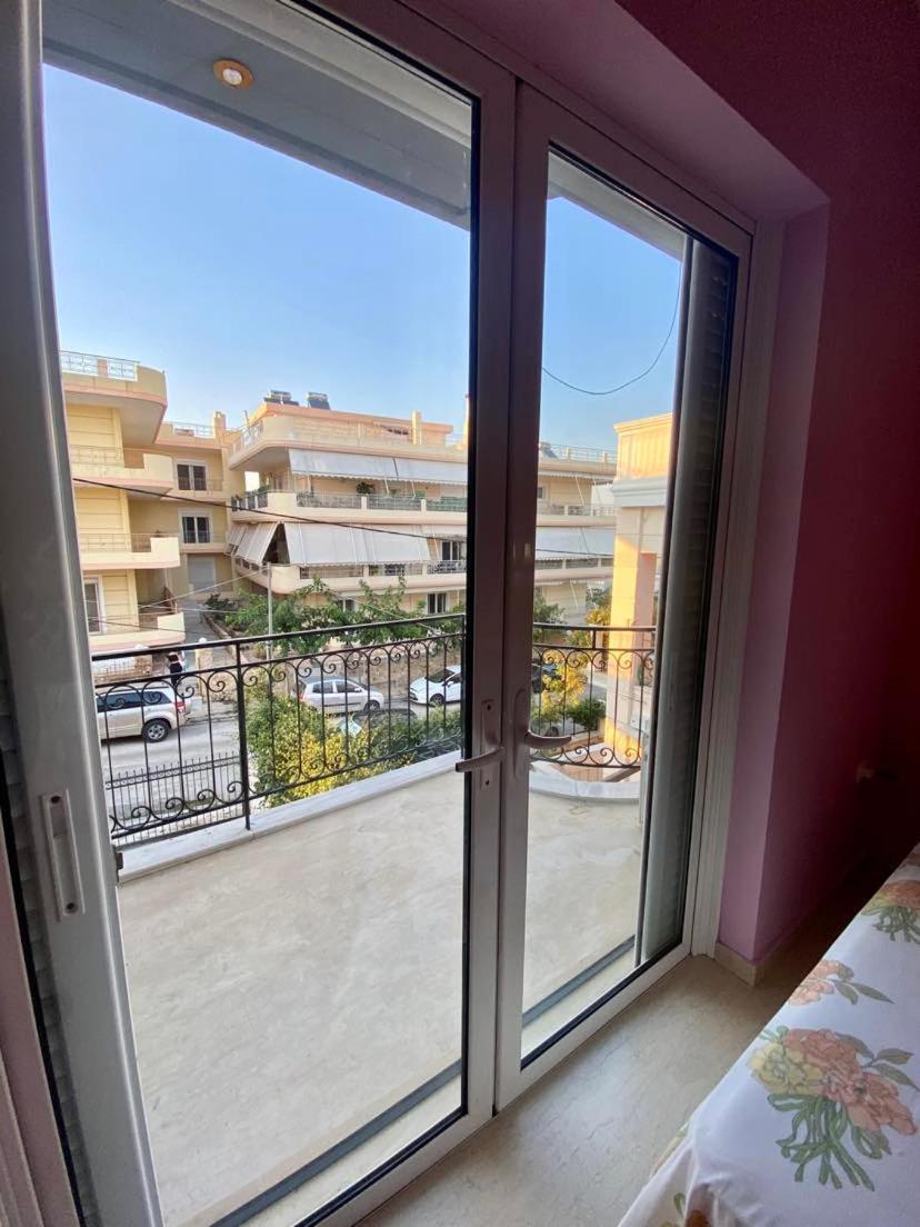 Dora'S Nest 5' Min From The Airport. Apartment Spata  Exterior photo